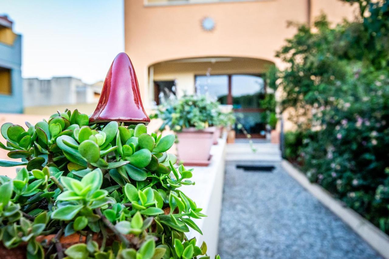 Hotel Sun&Sardinia Monserrato Esterno foto