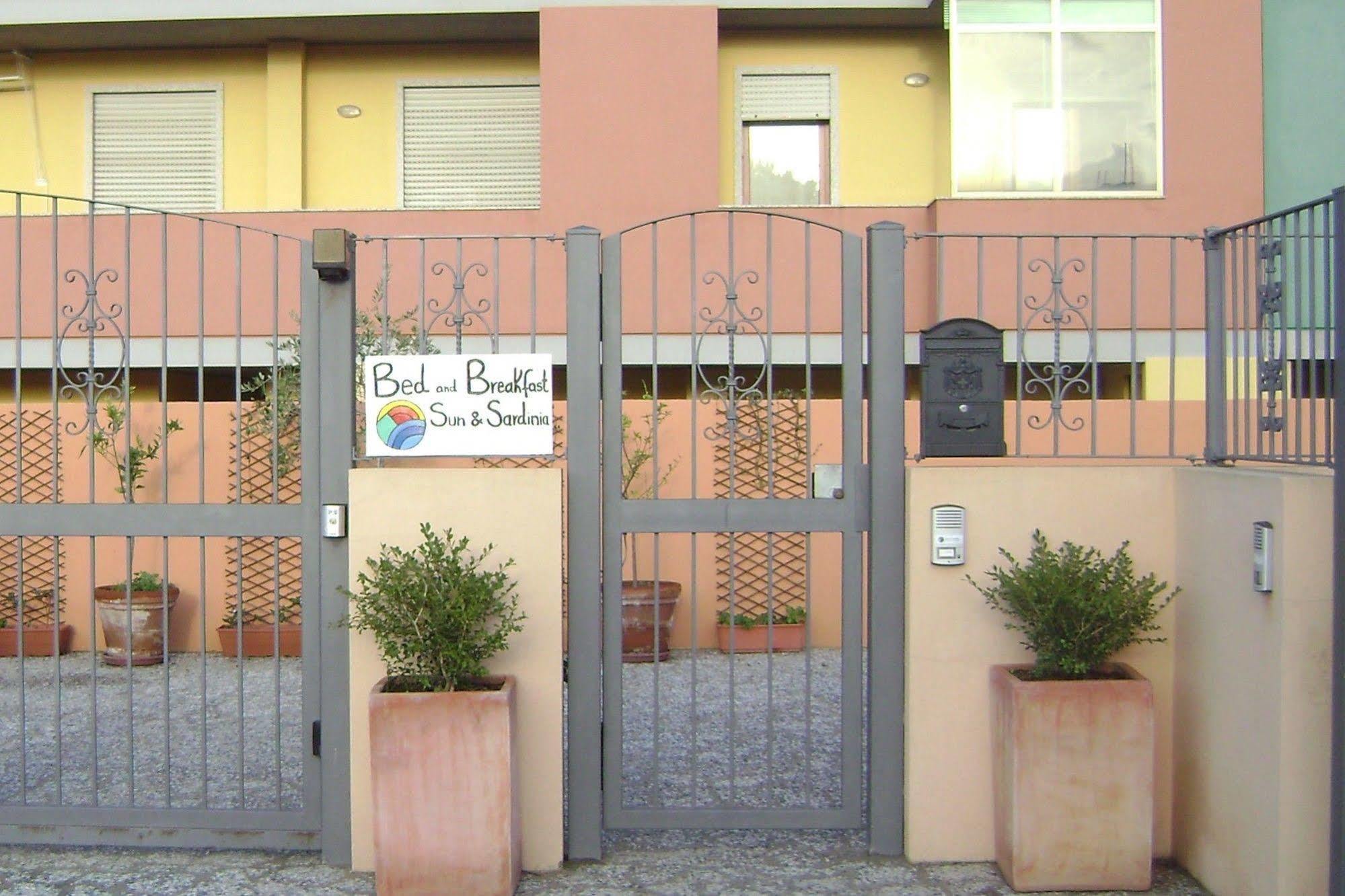 Hotel Sun&Sardinia Monserrato Esterno foto